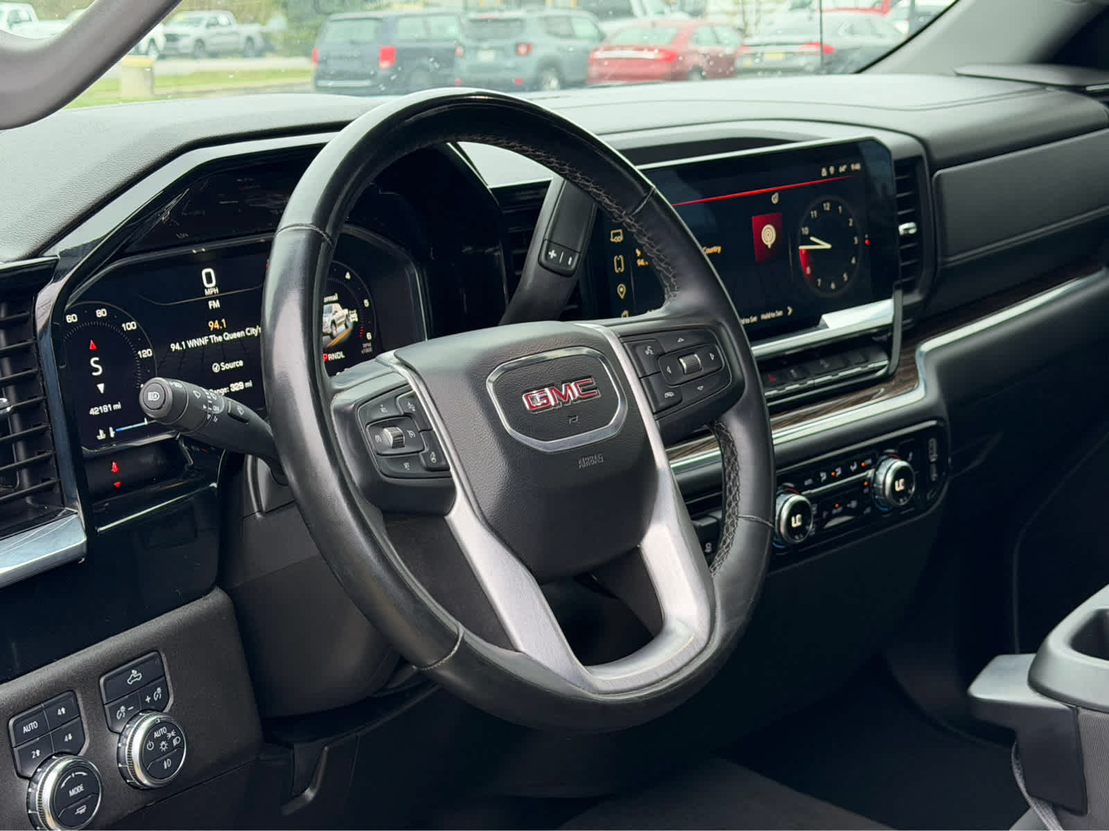 Used 2024 GMC Sierra 1500 Elevation w/ X31 Off-Road Package AWD/4WD image 19
