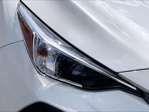 Certified 2024 Subaru Crosstrek 2.0i Premium AWD/4WD image 31
