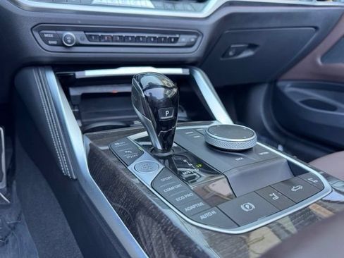 Used 2022 BMW 430i xDrive Convertible w/ M Sport Package AWD/4WD image 12
