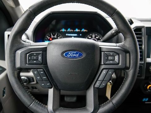 Used 2017 Ford F150 XLT w/ Equipment Group 302A Luxury image 31