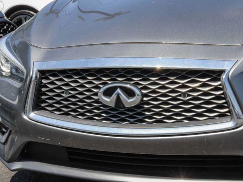 Used 2023 INFINITI Q50 Luxe RWD image 8