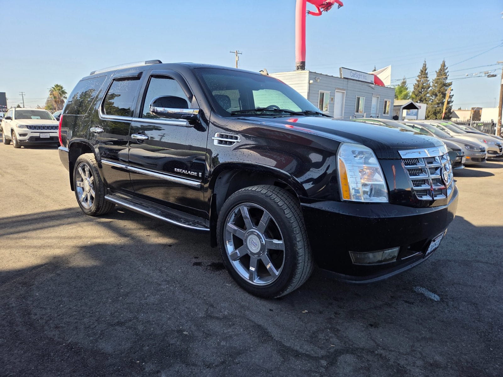 Used 2007 Cadillac Escalade AWD w/ Information Package image 5