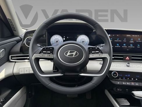 New 2026 Hyundai Elantra Limited FWD image 13