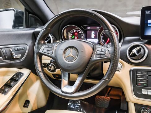 Certified 2018 Mercedes-Benz CLA 250 image 21