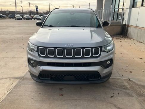 Used 2022 Jeep Compass Latitude w/ Convenience Group image 40