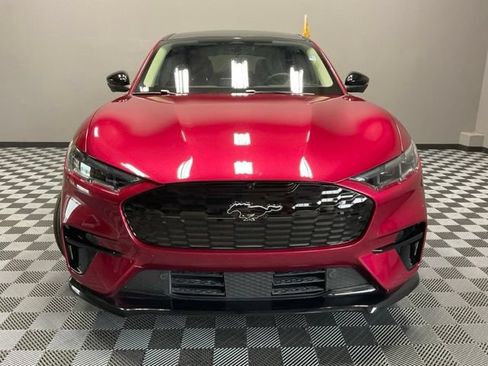 Used 2025 Ford Mustang Mach-E Premium w/ Sport Appearance Package AWD/4WD image 4