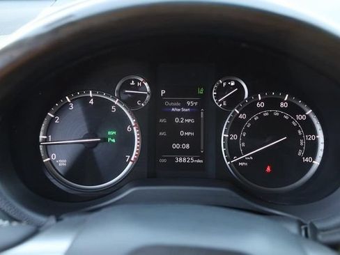 Used 2022 Lexus GX 460 Premium w/ Premium Package AWD/4WD image 15