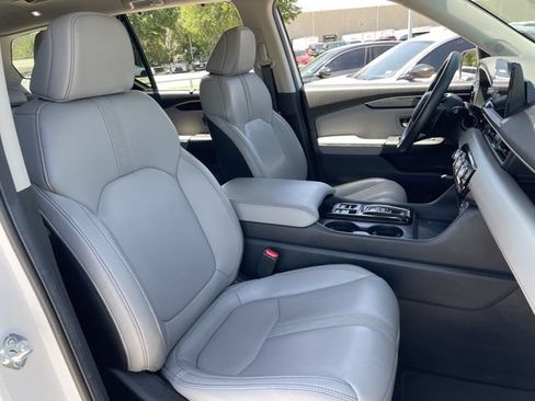 Certified 2024 Honda Pilot EX-L image 26