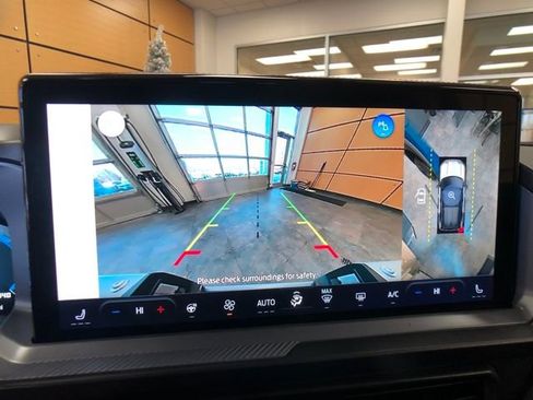 New 2025 Ford Bronco Sport Outer Banks w/ Sasquatch Outer Banks Package image 16