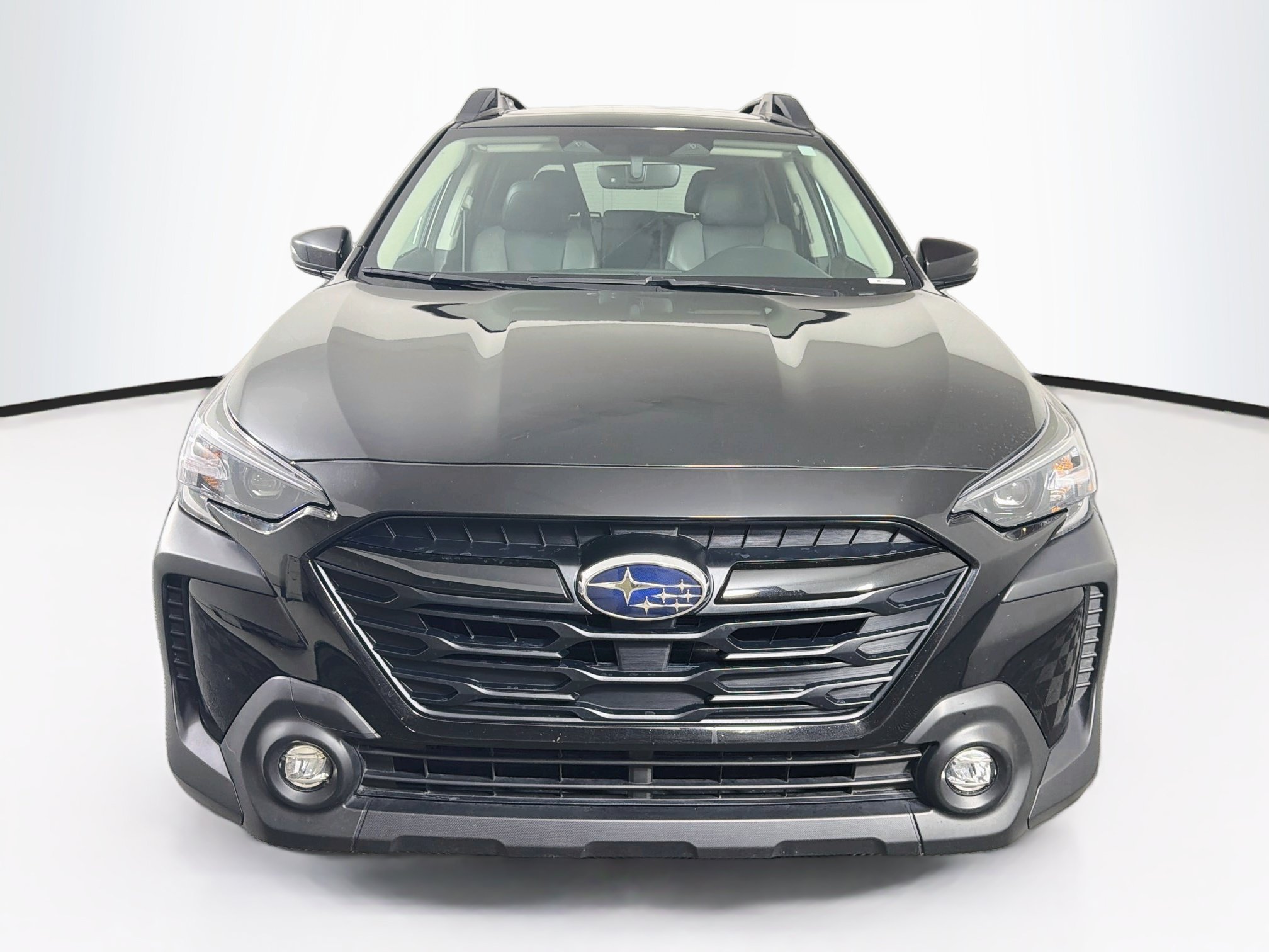 Used 2025 Subaru Outback Onyx Edition AWD/4WD image 2