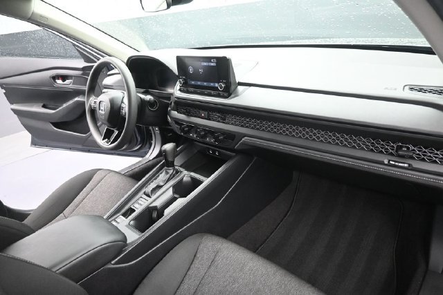 Certified 2025 Honda Accord LX image 12