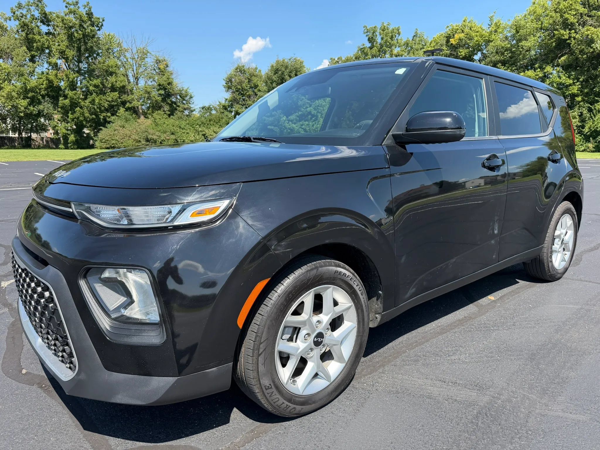Used 2022 Kia Soul LX w/ Technology Package FWD image 7