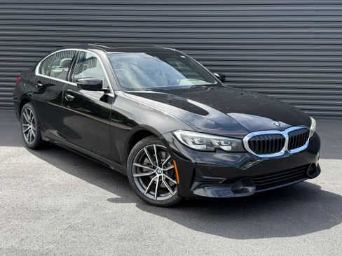Used 2020 BMW 330i Sedan w/ Driving Assistance Package RWD image 7