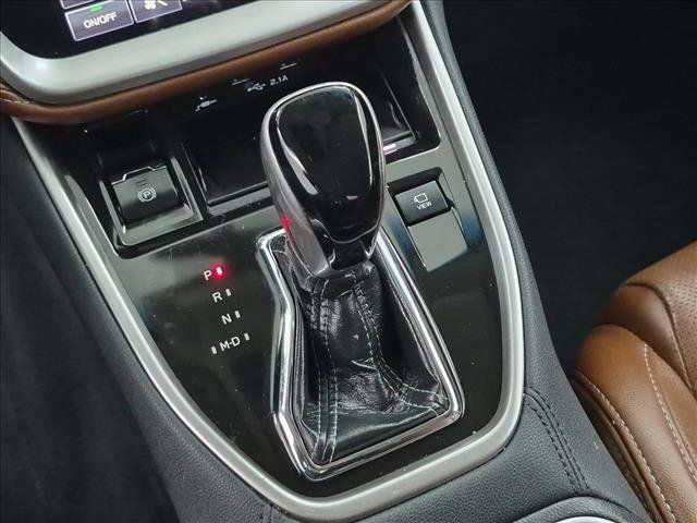 Used 2020 Subaru Outback Touring XT AWD/4WD image 12