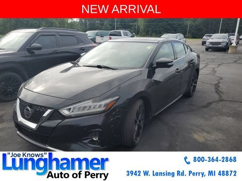 Used 2019 Nissan Maxima SR w/ Premium Package FWD image 4