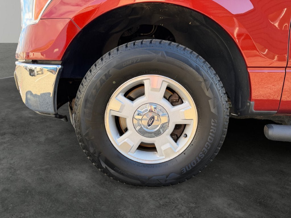 Used 2014 Ford F150 XLT w/ Equipment Group 301A Mid RWD image 4