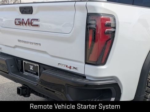 New 2026 GMC Sierra 2500 AT4X AWD/4WD image 9