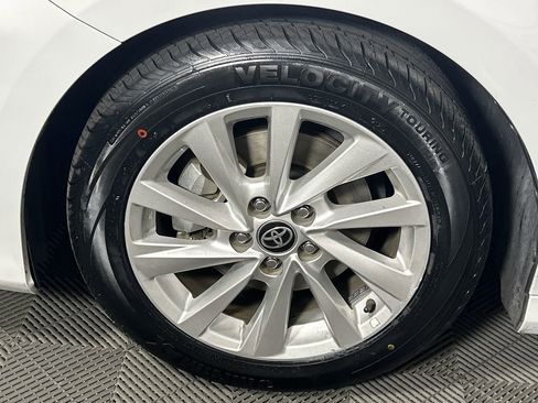 Used 2024 Toyota Camry LE FWD image 10