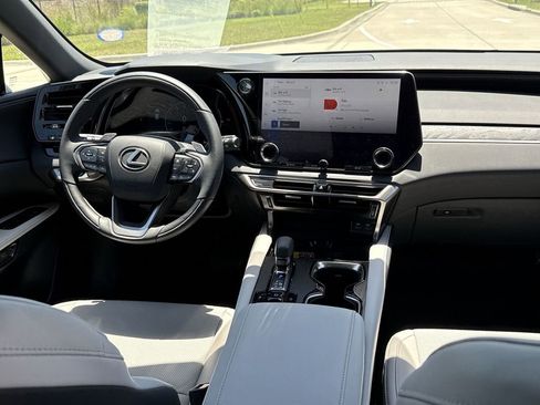 Used 2023 Lexus RX 350 Premium w/ Cold Area Package FWD image 17