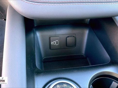 New 2026 Ford Explorer Active w/ Active Comfort Package RWD image 22