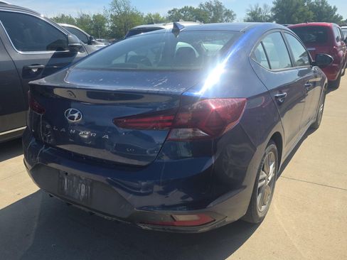 Used 2020 Hyundai Elantra SEL FWD image 3