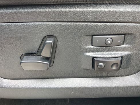 Used 2016 RAM 1500 Limited image 30