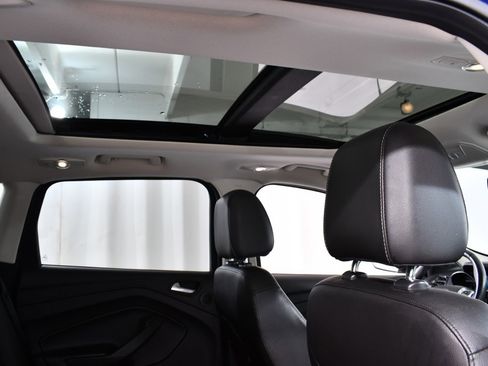 Used 2014 Ford Escape Titanium w/ Equipment Group 401A image 18