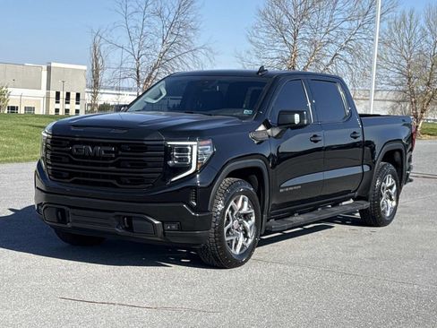 Used 2023 GMC Sierra 1500 SLT w/ SLT Premium Package AWD/4WD image 27