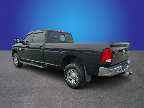 Used 2018 RAM 2500 SLT w/ Snow Chief Group image 6
