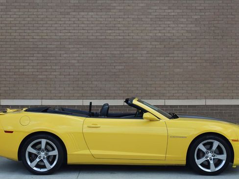 Used 2011 Chevrolet Camaro SS w/ RS Package RWD image 3