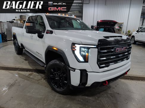 Used 2024 GMC Sierra 2500 AT4 w/ AT4 Premium Plus Package AWD/4WD image 1