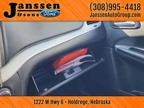 Used 2020 Dodge Journey SE w/ SE Popular Equipment Group image 25