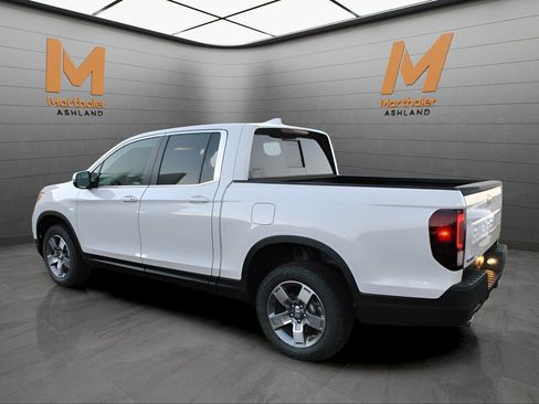 New 2026 Honda Ridgeline RTL image 2