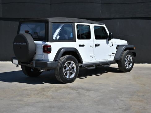 Used 2021 Jeep Wrangler Unlimited Sport AWD/4WD image 6