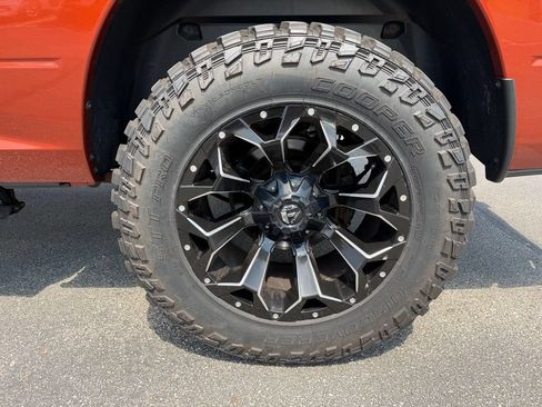 Used 2017 RAM 1500 Sport w/ Copper Sport Package AWD/4WD image 17
