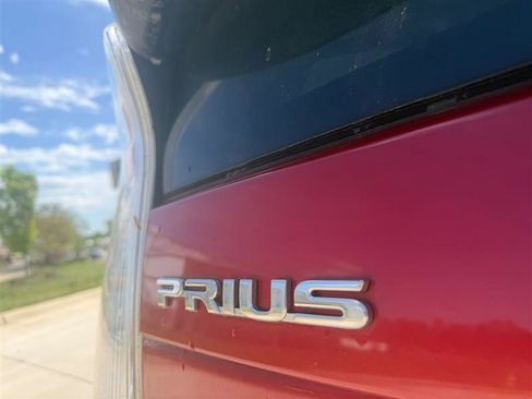 Used 2015 Toyota Prius Two image 5