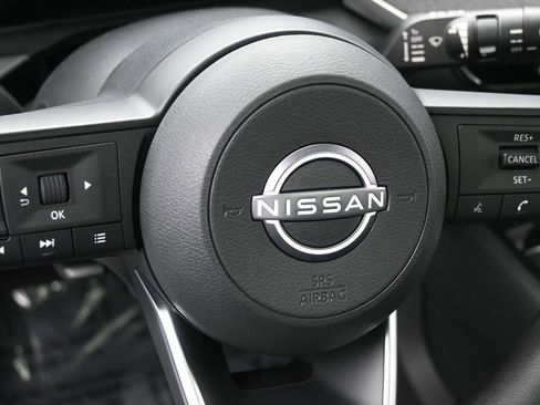 New 2026 Nissan Kicks SV w/ SV Premium Package AWD/4WD image 12