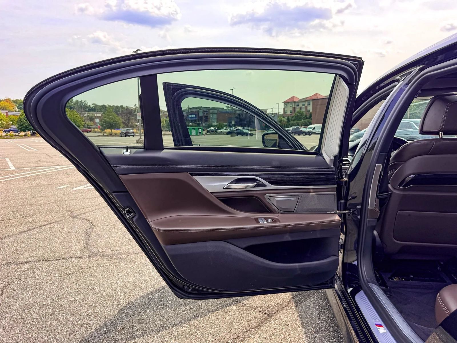 Used 2018 BMW ALPINA B7 xDrive AWD/4WD image 13