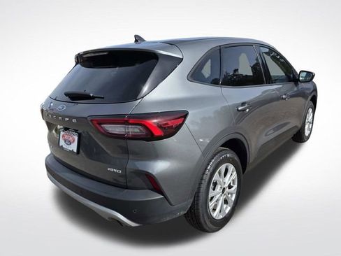 Certified 2025 Ford Escape Active w/ Tech Pack #1 image 3