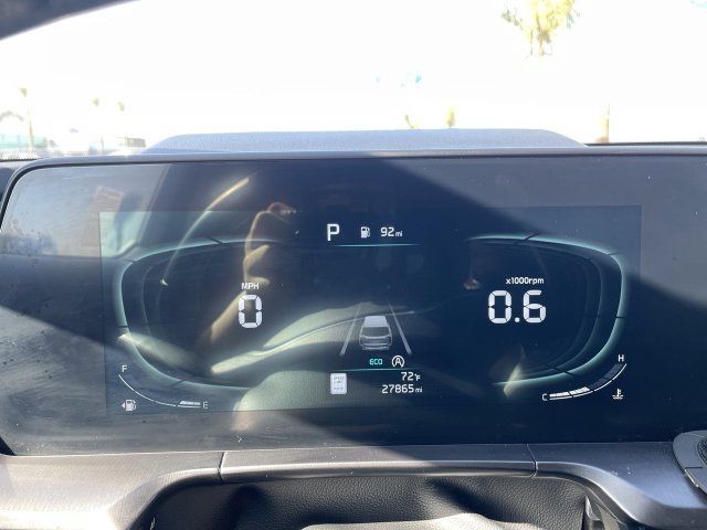 Used 2024 Kia Telluride S w/ S Sunroof Package FWD image 11