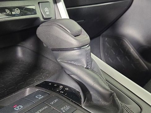 Used 2024 Toyota RAV4 LE image 20