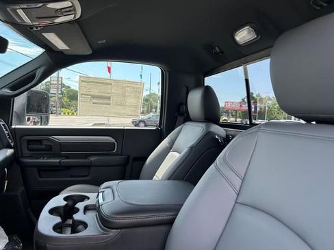 New 2026 RAM 2500 Tradesman image 12