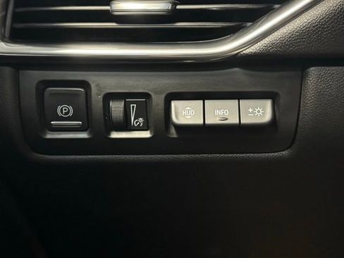 Used 2020 Cadillac XT4 Sport w/ Sun And Sound Package image 14