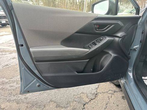Used 2024 Subaru Crosstrek 2.0i Premium image 10