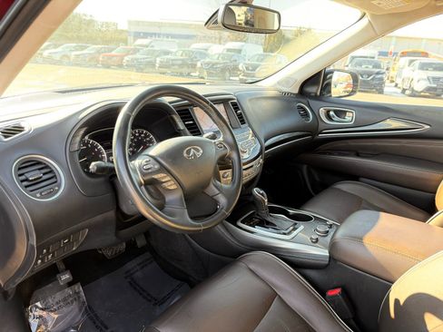 Used 2019 INFINITI QX60 Luxe w/ Essential Package image 15