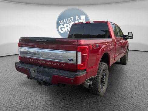 Used 2019 Ford F250 Platinum w/ Platinum Ultimate Package AWD/4WD image 3