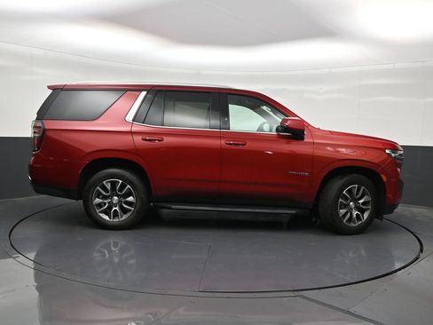 Used 2022 Chevrolet Tahoe LT w/ LT Signature Package RWD image 7