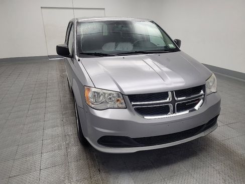Used 2017 Dodge Grand Caravan SE w/ Power Window Group FWD image 14
