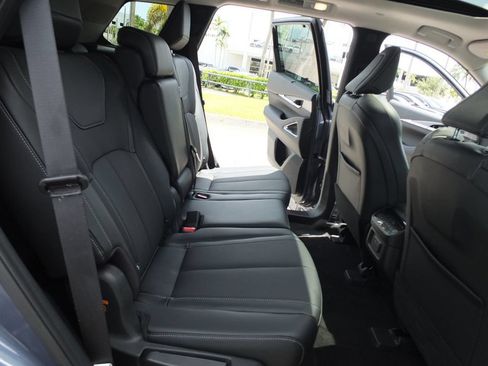 Used 2026 INFINITI QX60 Luxe w/ Cargo Package FWD image 23