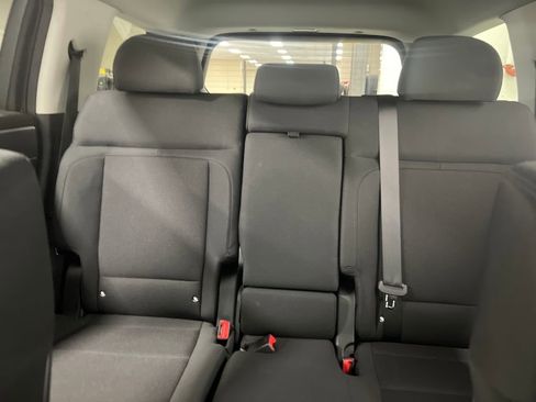 Used 2025 Hyundai Santa Fe SE image 32